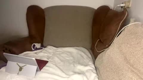 Snapshot of d3niis77 chatting on 12/19/24, 11:50 d3niis77 online show from 12/19/24, 11:50