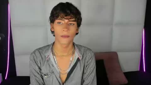 Snapshot of d3rke_666 chatting on 06/02/26, 10:12 Darked online show from 06/02/26, 10:12