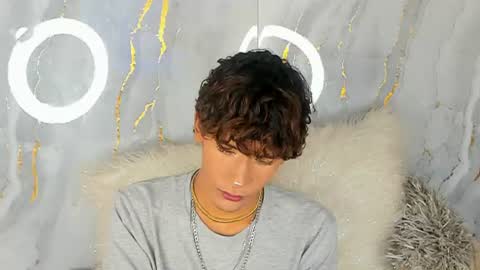 Snapshot of d3rke_666 chatting on 06/19/26, 04:39 Darked online show from 06/19/26, 04:39