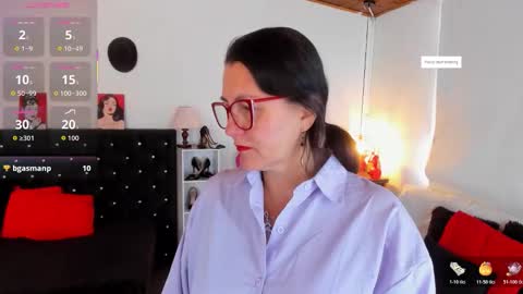 Mia  online show from 11/27/25, 02:19