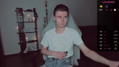 Snapshot of da_scin chatting on 09/25/25, 02:21 Daren online show from 09/25/25, 02:21