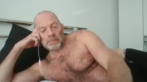 Snapshot of dab2912 chatting on 02/14/26, 02:03 dab2912 online show from 02/14/26, 02:03