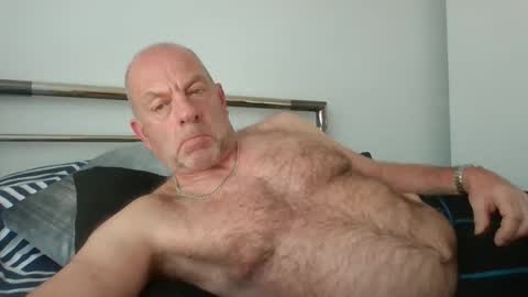 Snapshot of dab2912 chatting on 05/25/26, 01:17 dab2912 online show from 05/25/26, 01:17
