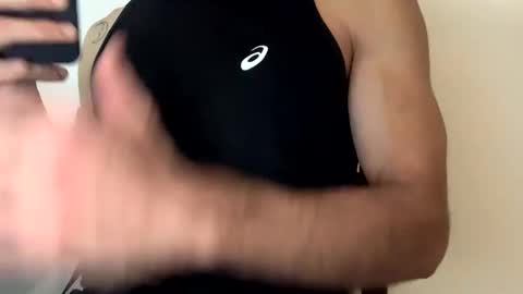 Snapshot of dabeibe chatting on 10/28/25, 11:51 Jewbb online show from 10/28/25, 11:51