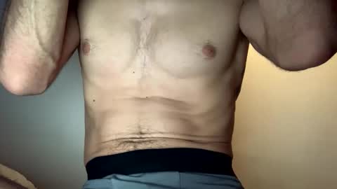 Snapshot of dabeibe chatting on 11/21/25, 08:35 Jewbb online show from 11/21/25, 08:35