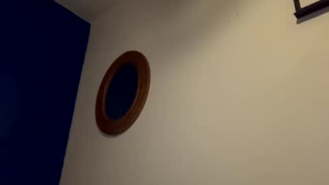 Snapshot of dabeibe chatting on 11/26/25, 03:40 Jewbb online show from 11/26/25, 03:40