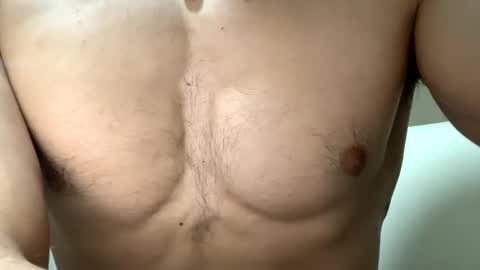 Snapshot of dabeibe chatting on 12/04/25, 11:13 Jewbb online show from 12/04/25, 11:13