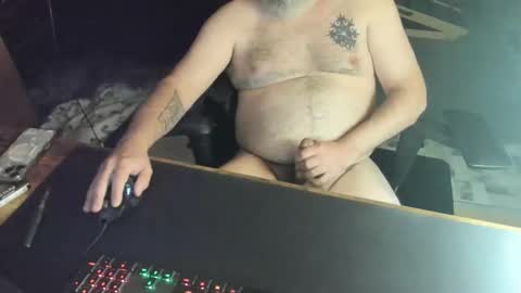 Snapshot of dadbodfatrod chatting on 11/01/25, 10:23 Daddy online show from 11/01/25, 10:23