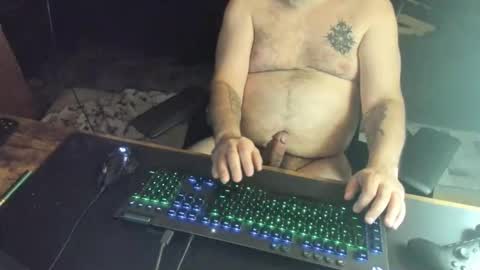 Snapshot of dadbodfatrod chatting on 11/05/25, 11:27 Daddy online show from 11/05/25, 11:27