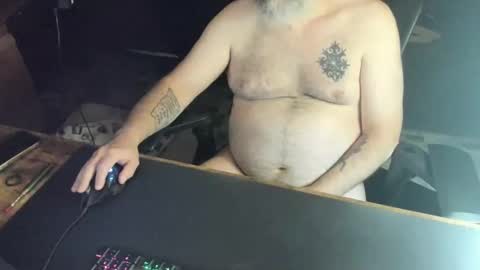 Snapshot of dadbodfatrod chatting on 11/17/25, 10:59 Daddy online show from 11/17/25, 10:59