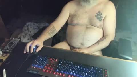 Snapshot of dadbodfatrod chatting on 12/15/25, 11:42 Daddy online show from 12/15/25, 11:42