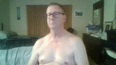 daddddy2023 online show from 12/24/24, 07:49