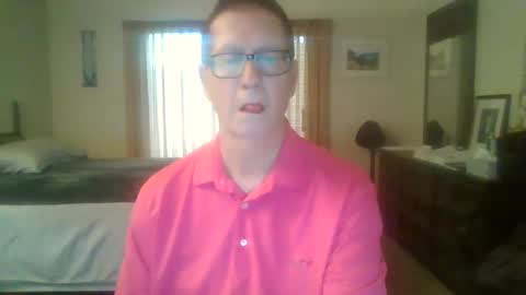 daddddy2023 online show from 09/09/25, 12:21