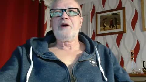 Brian ... online show from 03/05/25, 09:04