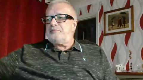 Brian ... online show from 09/18/25, 08:00
