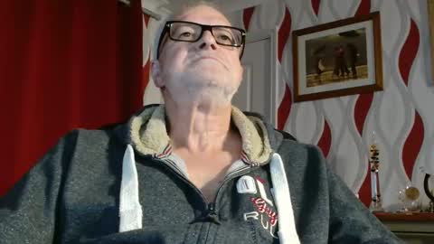 Brian ... online show from 10/13/25, 08:09