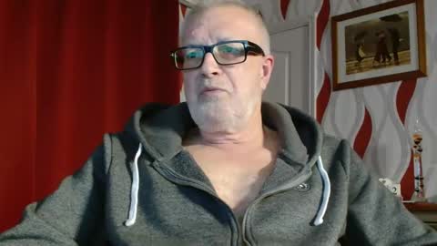 Brian ... online show from 10/22/25, 08:08