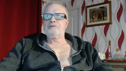 Brian ... online show from 03/04/26, 09:10