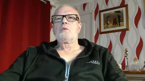 Brian ... online show from 05/18/26, 08:03