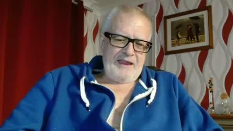 Brian ... online show from 06/11/26, 07:56