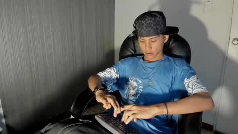 daddy_darcks online show from 09/11/25, 08:53