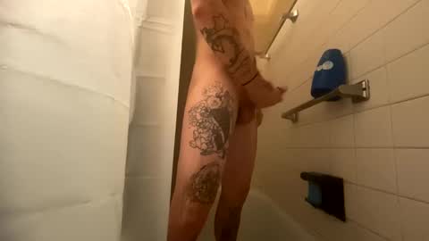 Snapshot of daddybojanglez chatting on 11/09/25, 02:37 daddybojanglez online show from 11/09/25, 02:37