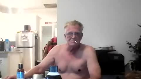 daddydave6400 online show from 07/09/26, 12:26