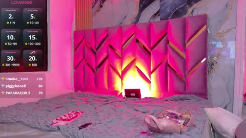 JAZMIN online show from 09/30/25, 07:41