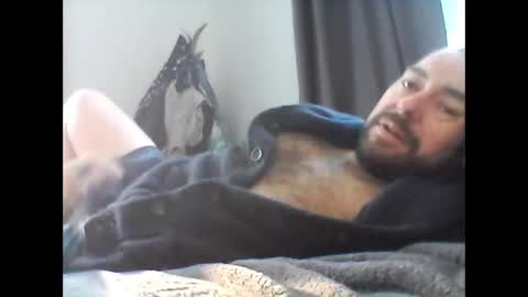 daddyj1983 online show from 12/18/25, 01:39