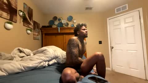 sexy tatted king bbc online show from 04/04/26, 05:43