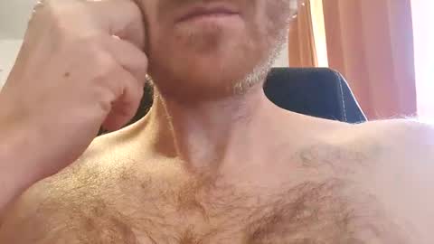 Snapshot of daddylovepegging chatting on 02/03/26, 12:32 daddylovepegging online show from 02/03/26, 12:32