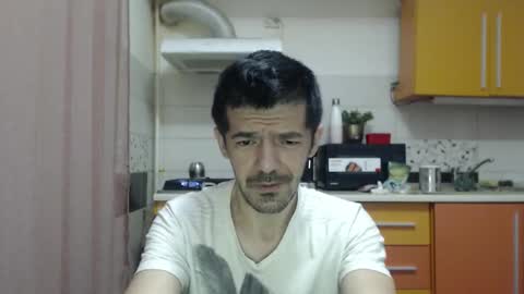 Snapshot of daddynextdoor86 chatting on 12/15/25, 05:12 daddynextdoor86 online show from 12/15/25, 05:12