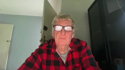 daddyoldcock online show from 10/16/25, 08:43