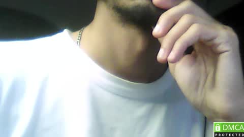 Snapshot of daddyselim chatting on 10/29/25, 09:22 the alpha online show from 10/29/25, 09:22