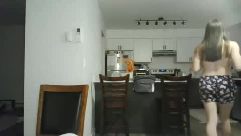 Snapshot of daddysssgoodgirl chatting on 10/04/25, 06:00 daddys good girl online show from 10/04/25, 06:00