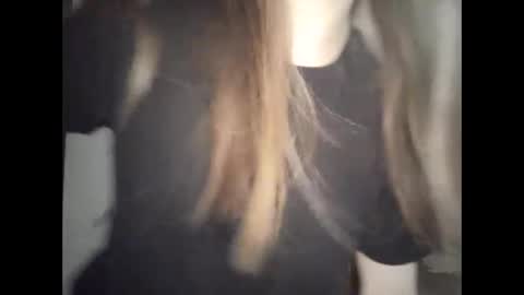 Snapshot of daddysssgoodgirl chatting on 10/24/25, 04:53 daddys good girl online show from 10/24/25, 04:53