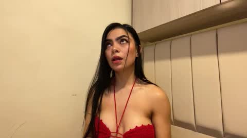 Sophie online show from 10/25/25, 12:40