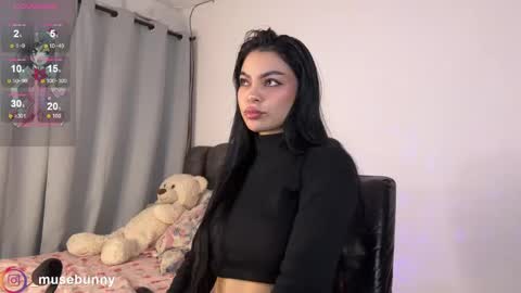 Sophie online show from 05/08/26, 04:18