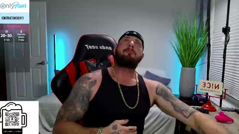 ConstructionDaddy and Lady Luna online show from 09/15/25, 01:16