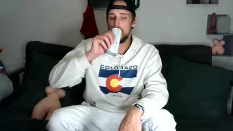 DadGoesWild online show from 05/13/26, 02:31