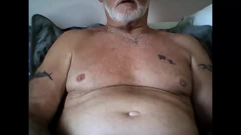 Snapshot of dadhmalone chatting on 03/27/26, 03:56 dadhmalone online show from 03/27/26, 03:56