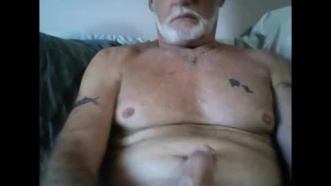 Snapshot of dadhmalone chatting on 04/27/26, 05:00 dadhmalone online show from 04/27/26, 05:00