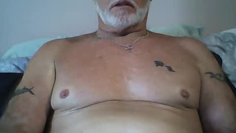 Snapshot of dadhmalone chatting on 07/10/26, 01:47 dadhmalone online show from 07/10/26, 01:47