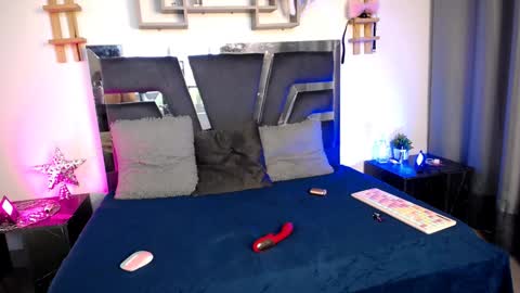 daenerys_cat online show from 01/10/25, 12:15