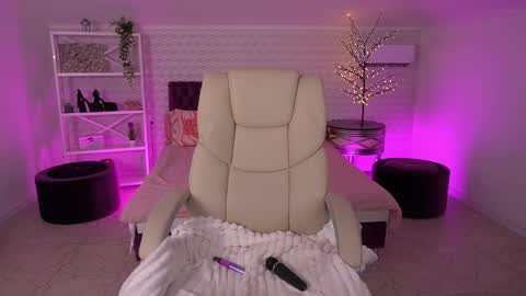 daenerys_daen online show from 05/29/26, 02:37