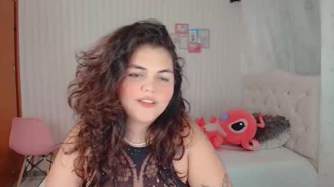 daeneryslove_doll online show from 09/15/25, 12:16
