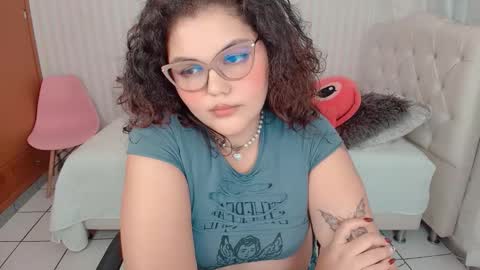 daeneryslove_doll online show from 09/26/25, 05:17