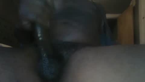 Snapshot of dafly72 chatting on 10/17/25, 02:04 Fatcock online show from 10/17/25, 02:04