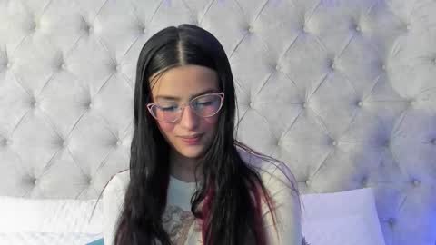 Snapshot of dafne_bss chatting on 01/10/26, 05:42 dafne_bss online show from 01/10/26, 05:42