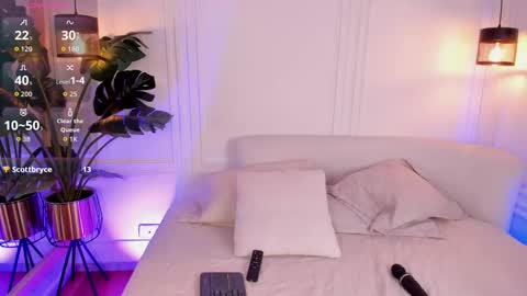 dafne_hillss online show from 11/22/25, 01:10